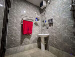 2nd BDG 2 Beds House - Image 13