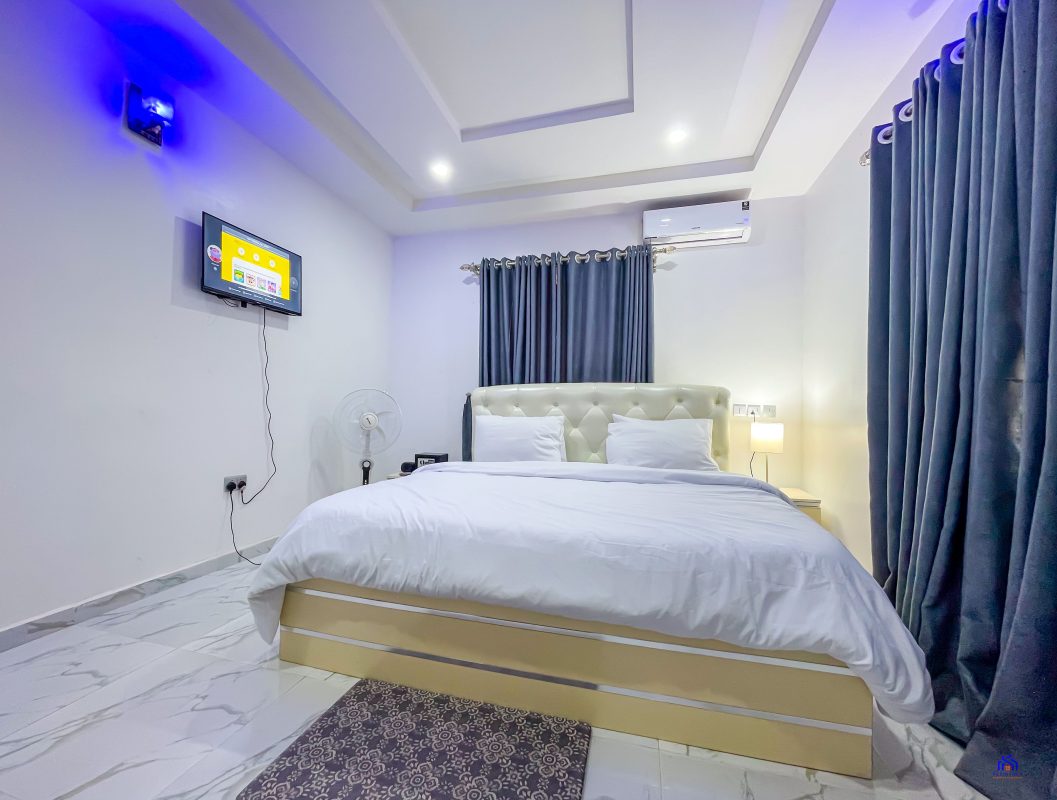 King Size Bedroom